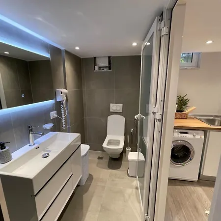 Lovely Blue - Centre Apartment Tirana