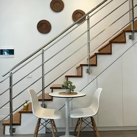 Lovely Blue - Centre Apartment *
